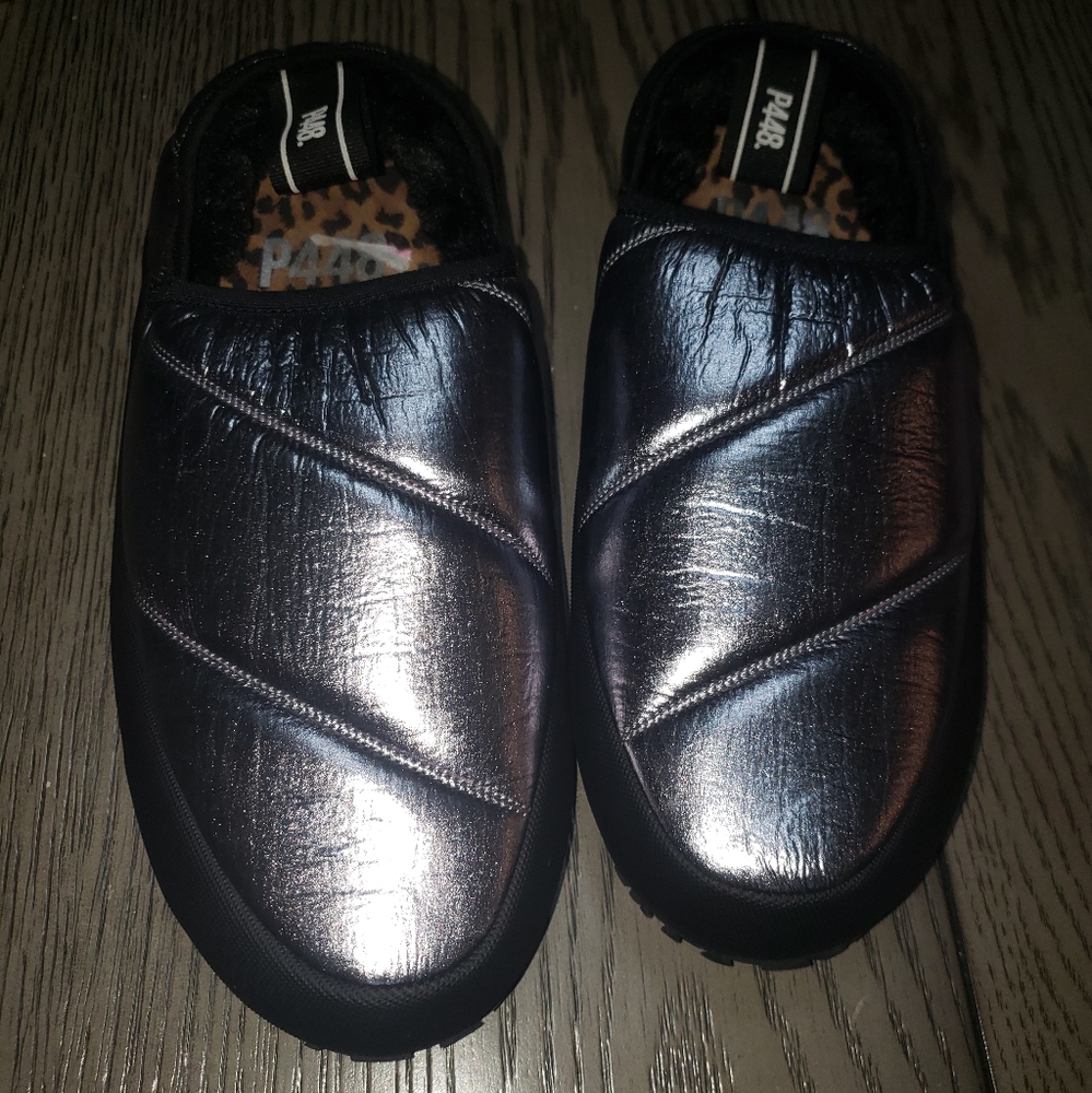 NWOT P448 Laby Silverblack slip on sneakers